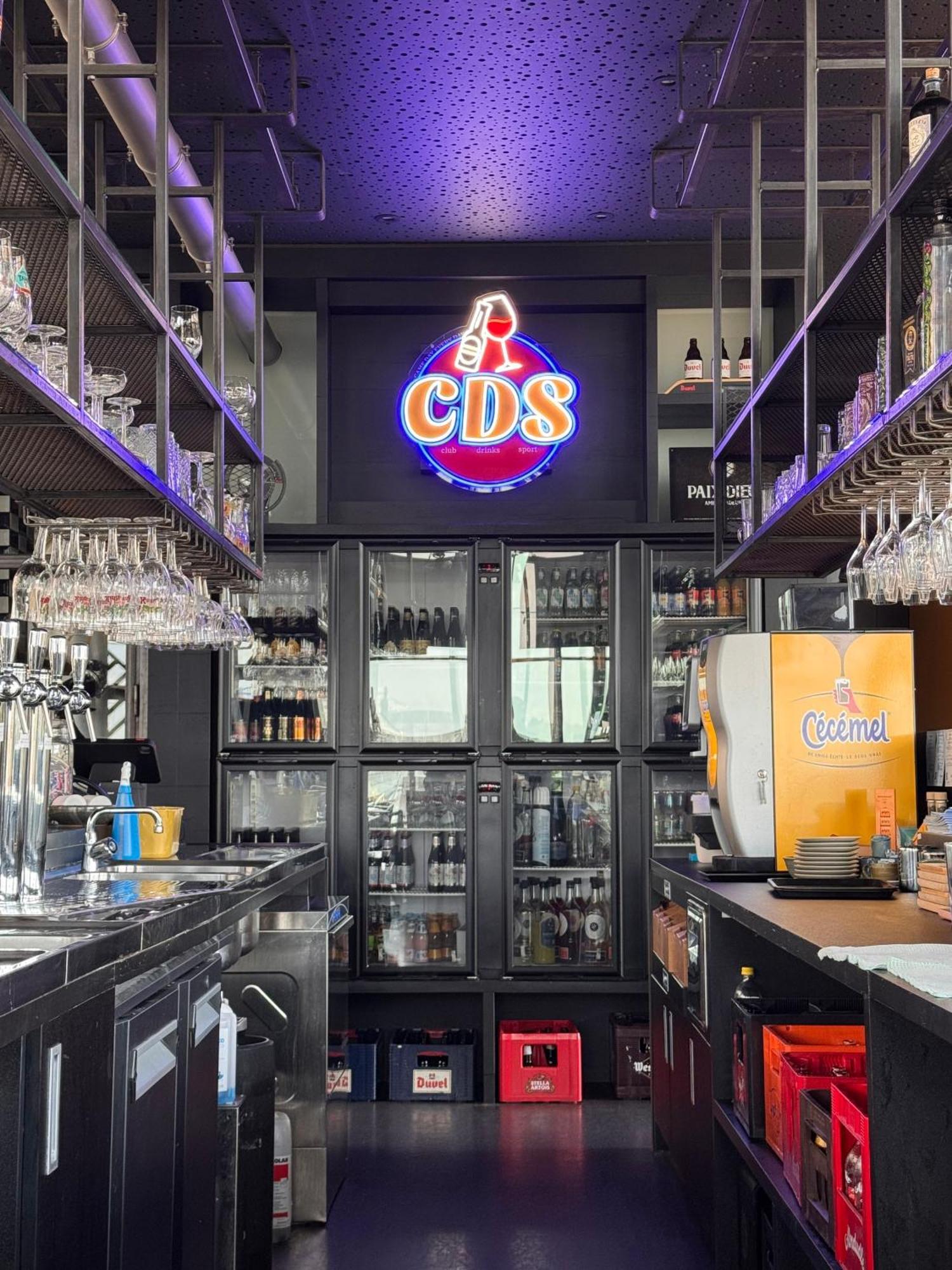 斯特岩酒店 圣特雷登 外观 照片